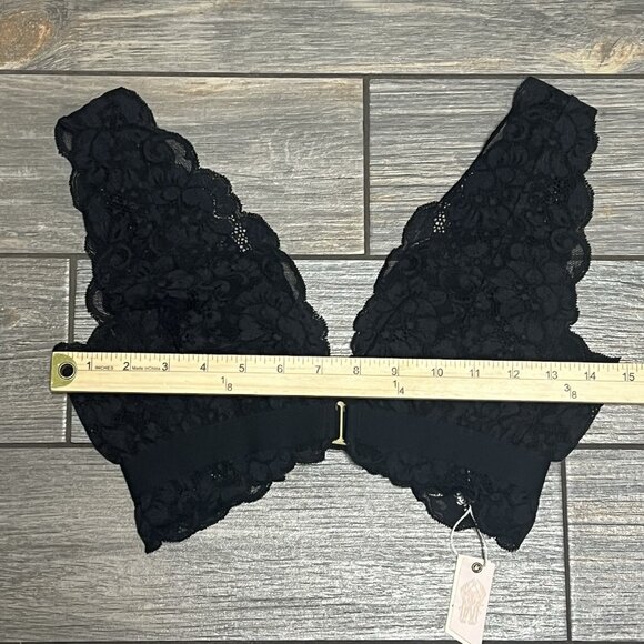 NWT $58 Free People X HAH Got Ur Back Bra Small Black Lace Bralette Adjustable - Picture 10 of 13